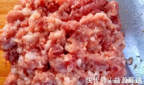 包饺子|拌饺子馅有妙招，这样拌的饺子馅鲜嫩多汁，包饺子越吃越过瘾