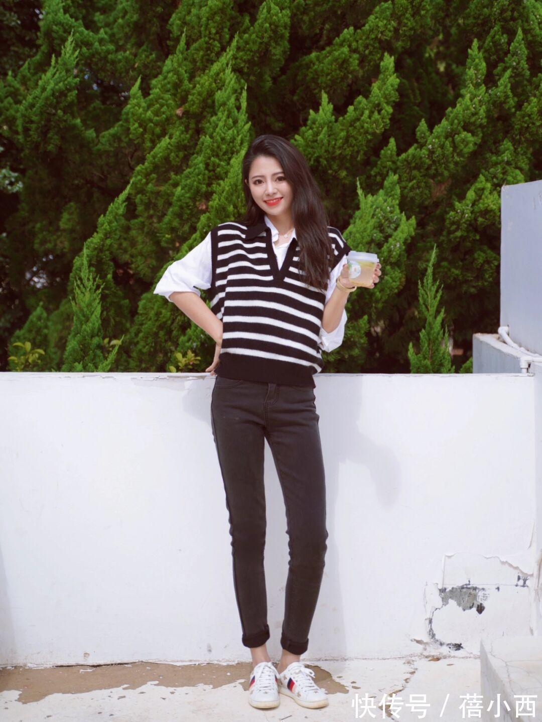 开衫|奔三奔四的女人会穿“毛衣”更时尚,搭配思路总结好了,值得借鉴