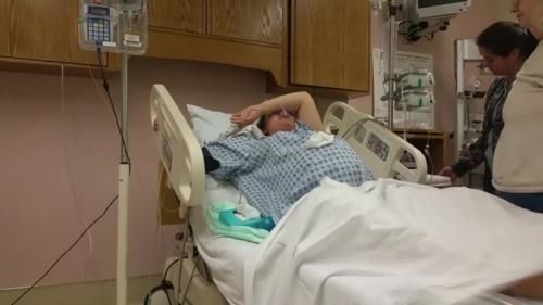 产妇|生二胎要手术,医生遇难题要喊家属,产妇:我相信您,我自己签