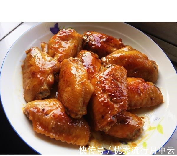 鸡翅|只需一个平底锅,教你做出鲜嫩多汁,好吃到吮指的蜜汁鸡翅!