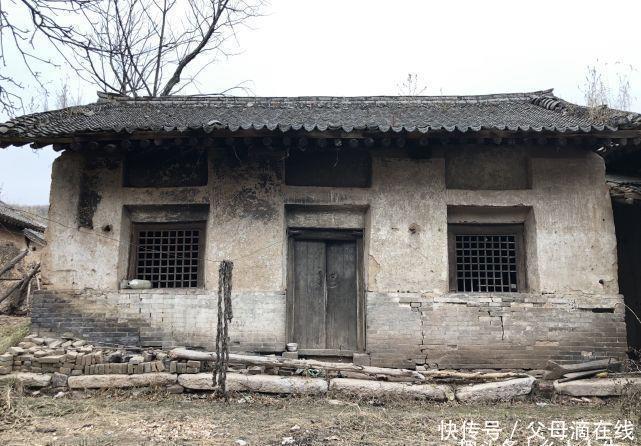 大门|房子大门能做成圆形吗?老话说:“圆门朝北,儿孙不回”,啥意思