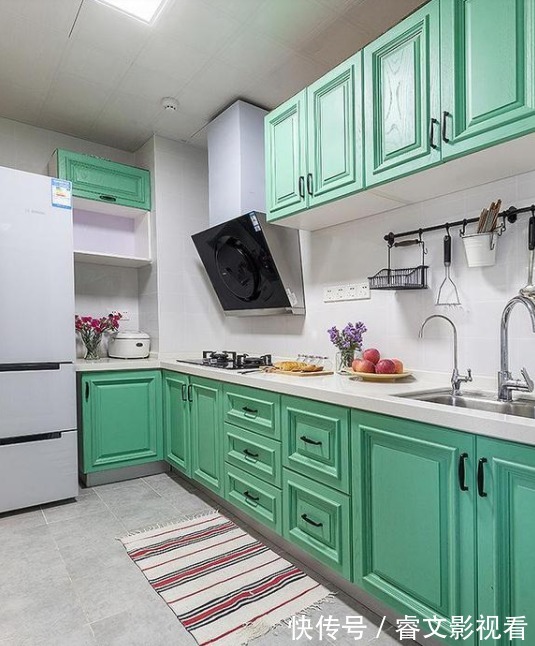 石膏线|她家148平米，进门就被玄关迷住，不做吊顶跟背景墙，阳台超漂亮