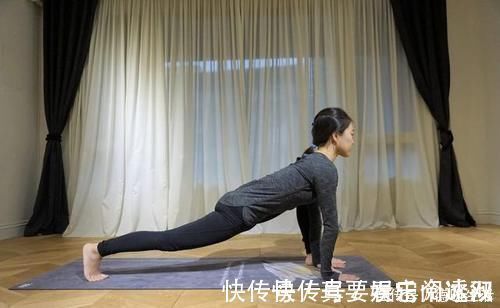 假胯|4个懒人瑜伽动作一边刷剧、一边赶走梨形身形,适合佛系瘦身族