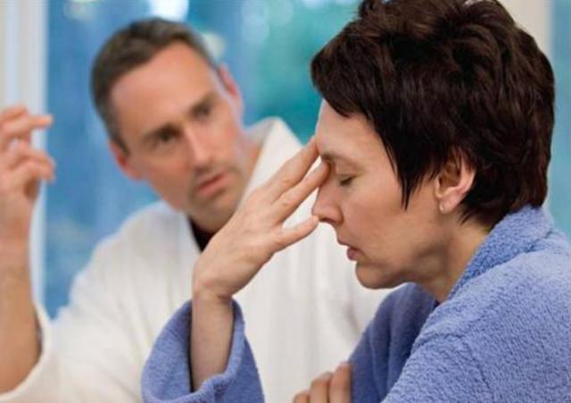 现状|5年前因吃奶太使劲,被妈妈用剪刀划花脸的男婴,现状令人感慨