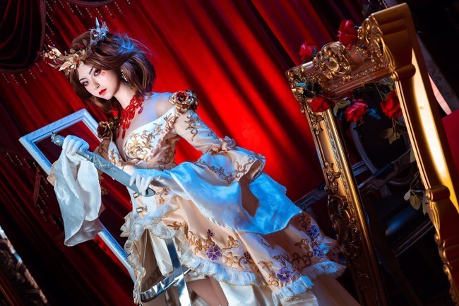 人格|cos:第五人格红夫人 血宴cos