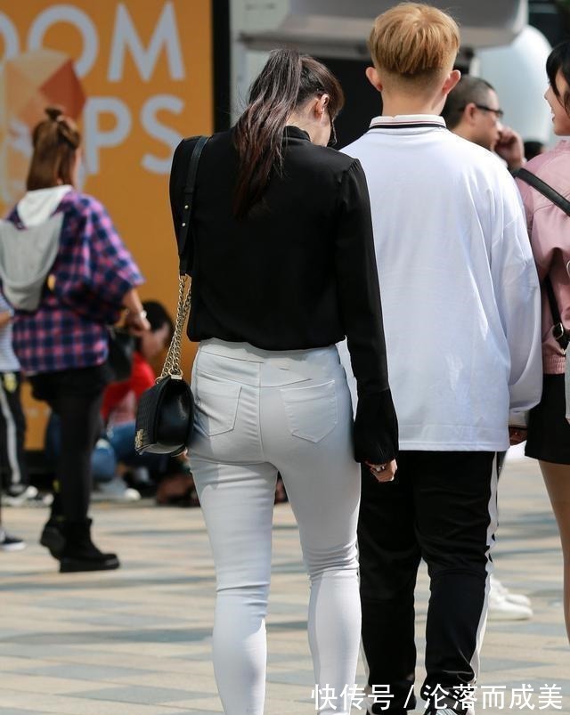 森女风 打底裤自带仙气,很简单素雅的搭配,简单美感!