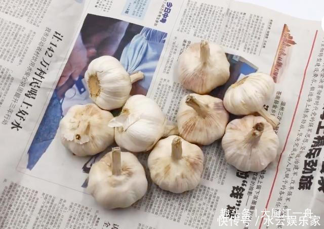 原来保存大蒜这么简单,教你5招保存方法,大蒜放一年不发芽