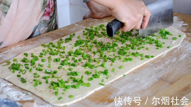 做法|花卷的懒人做法,无需发2次面,简单快速层次多,学会别买着吃了