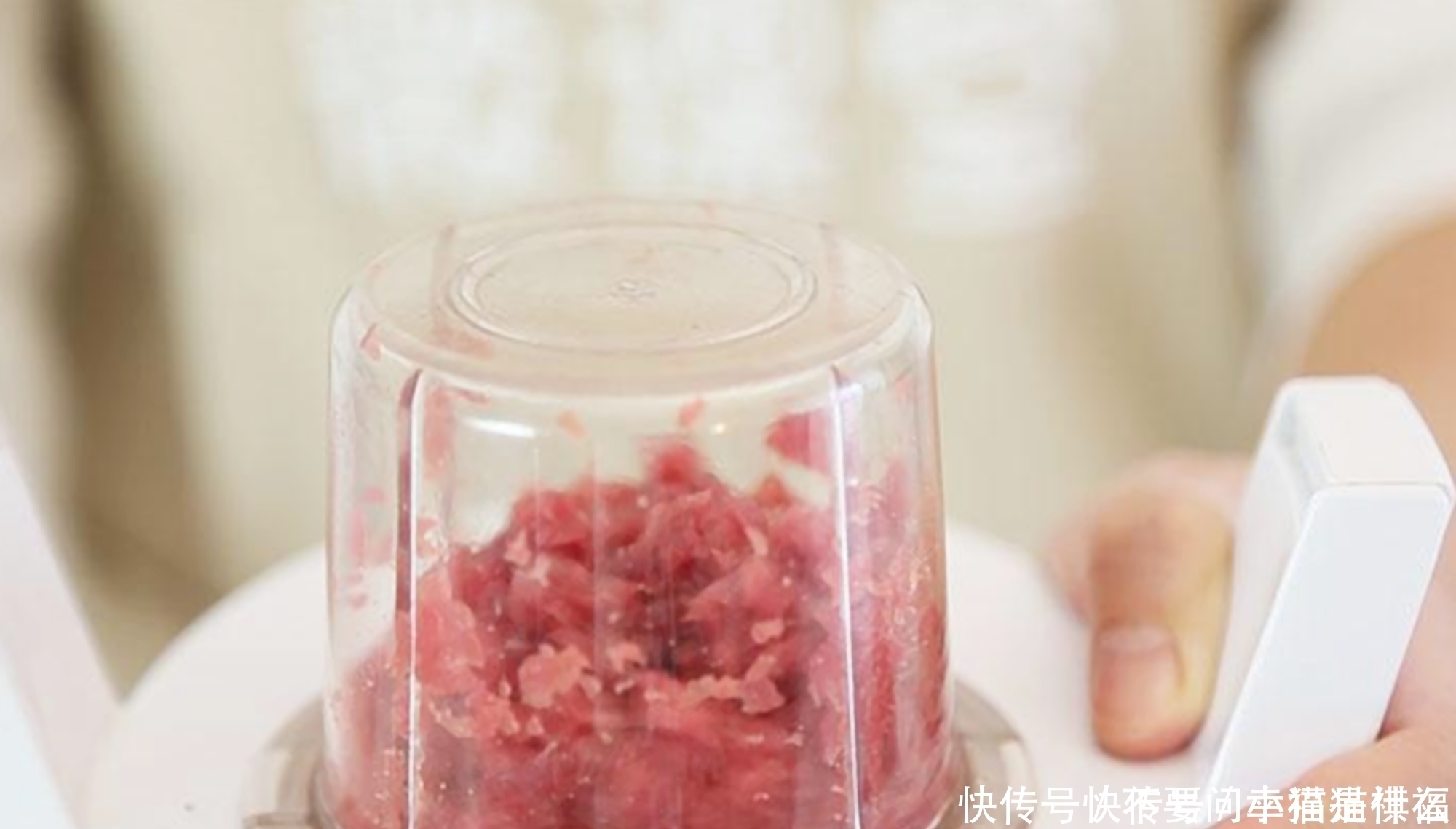 小夏|宝宝天天吃肉却越吃越瘦?辅食吃肉的几大误区,希望你没踩坑