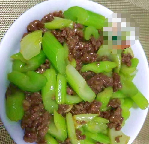 冷天|冷天这菜我家常吃,鲜香爽脆,做法简单营养足