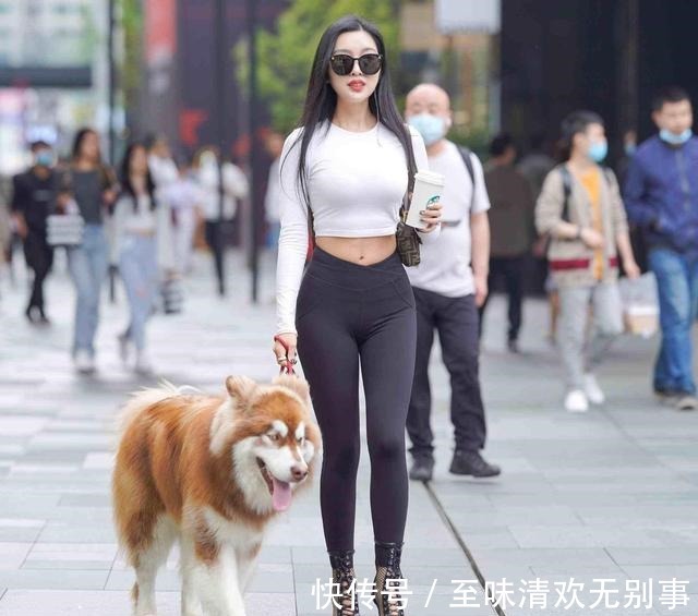 穿搭","m":"395d4c60ab3f65b3aa95e8411c39dcebfe567","nlabel":"stat_3110271064:zm.news.so.com:5ZuK6JCk54Wn5Lmm,pageType_zmt,glevel_3","ntag":"tfashion;sfashion_时尚;kfashion_1:穿搭;call_P:全类:衬衫:针织衫;cfashion_P:全类