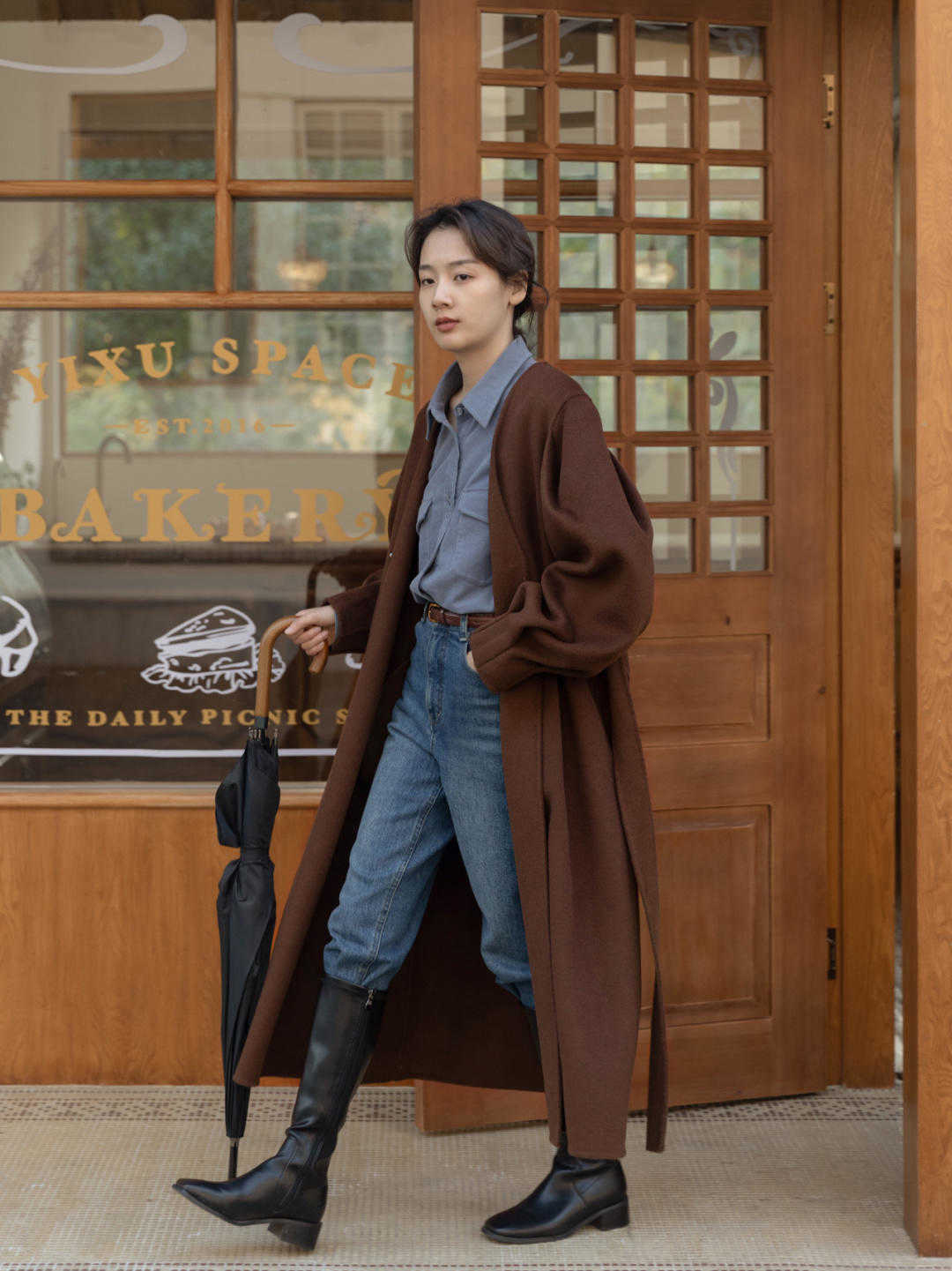 博主 长筒靴怎么穿?建议你试试“塞裤脚”,显高显瘦还超级有范儿