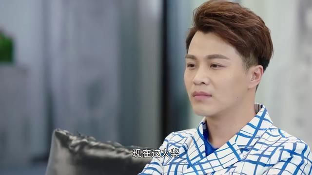 寧惟凱|《你和我的傾城時(shí)光》陳錚竟腳踏兩條船,在作死的邊緣試探!