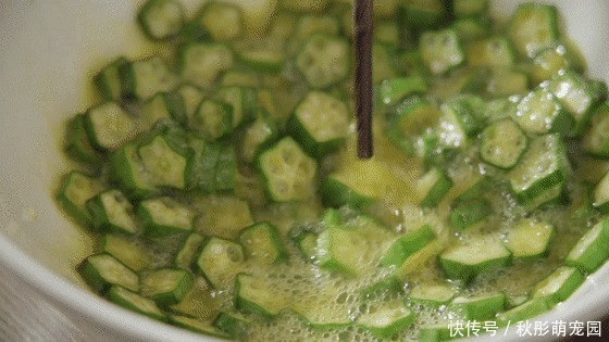这菜是“绿色人参”,小姨三天两头吃一次,三十多了嫩的像小姑娘