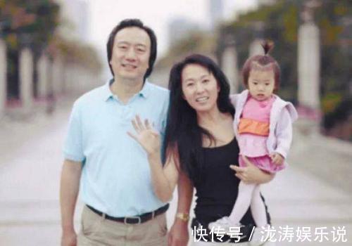 刘翔|奥运冠军王军霞，3段婚姻3个孩子3个爹，如今48岁气色依然红润