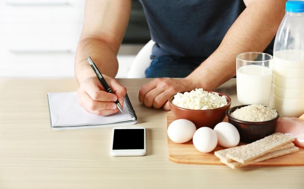 节食|9条减肥小技巧,不用节食,让你不知不觉瘦下来!