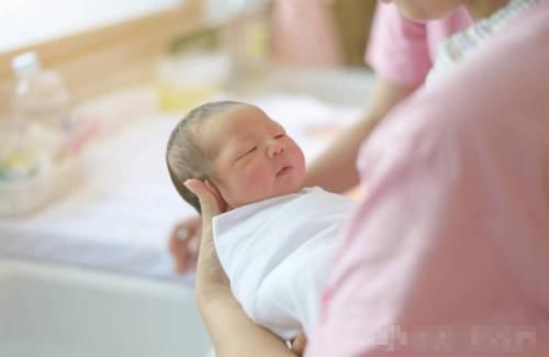 分娩|孕晚期最后一月:三项产检不能少、四大问题要询问,关乎孕妈分娩