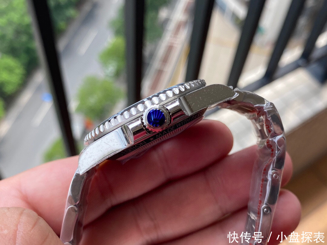 盘面|WWF劳力士116610镂空黑水鬼做得怎么样