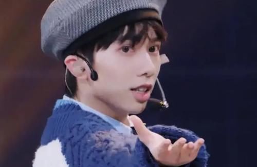 《创4》《青3》迎最新排名，周柯宇李俊濠第一，他的争议最大