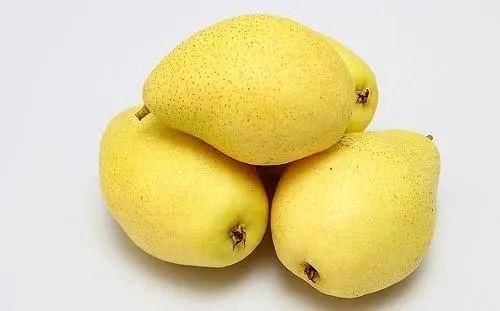 妈妈们|孕妈妈们小心哦~这4种水果尽量不要碰，影响宝宝发育！