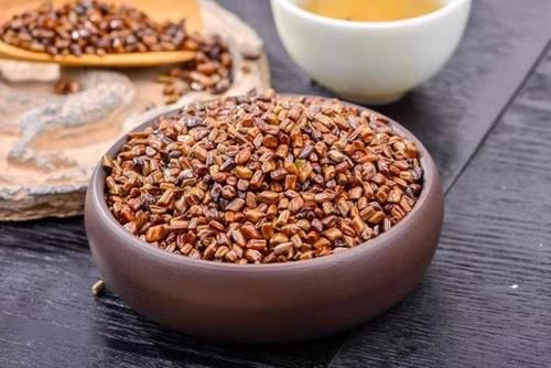 保护血管|血脂超标，究竟能不能吃猪油？医生：这3物，才该撤下饭桌