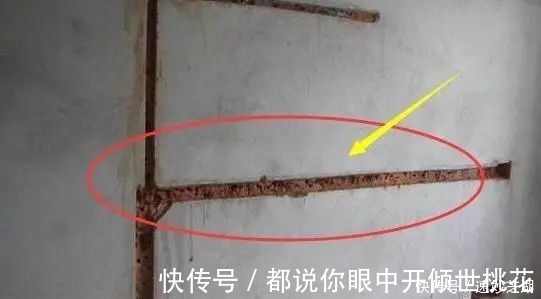埋下|水电装修万万不要开这么大的横槽,一不小心就埋下安全隐患!