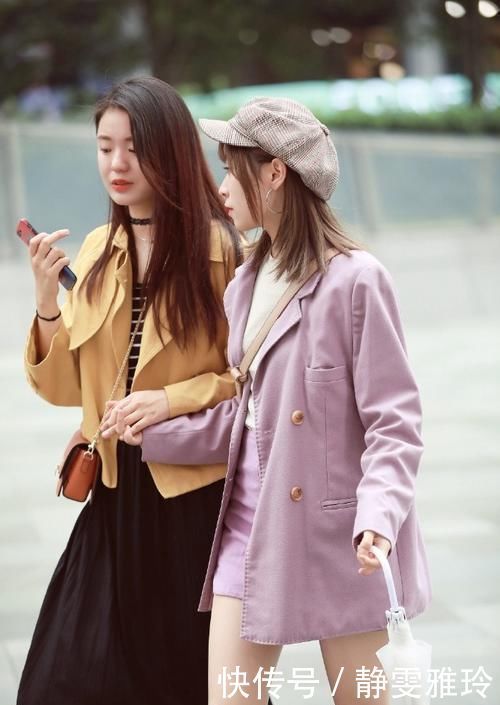 飘逸|温文尔雅的气质美女，飘逸的金色长发，秀出迷人风范