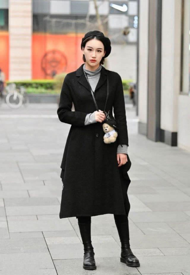 美女|街拍:气质清秀的短发美女,多了几分高贵气韵