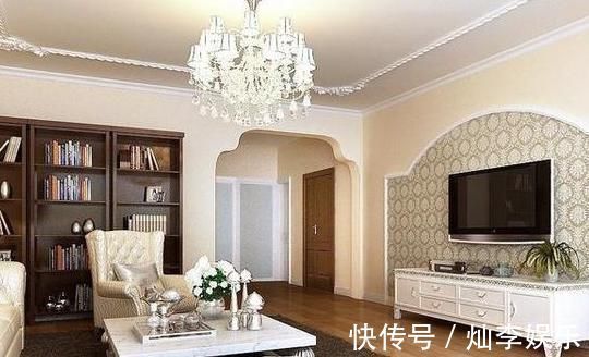 电视墙|客厅万万不要装电视墙了,如今流行用它代替,起码省一半钱