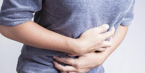 伤害|蒲公英泡水好处多,但2类人尽量一口也别喝,会对身体造成伤害