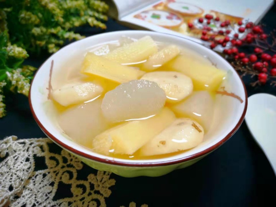 咳嗽|寒冬感冒咳嗽,三种水果煮一锅,是糖水也是药,对小孩久咳很管用