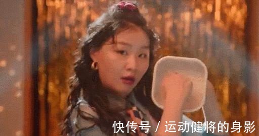 女孩|因为金靖，我对单眼皮女孩上头了