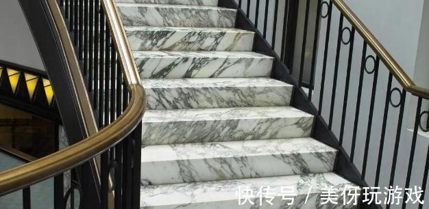 踏步|自建房,楼梯踏步用大理石好还是瓷砖好?过来人:对比一下便明了