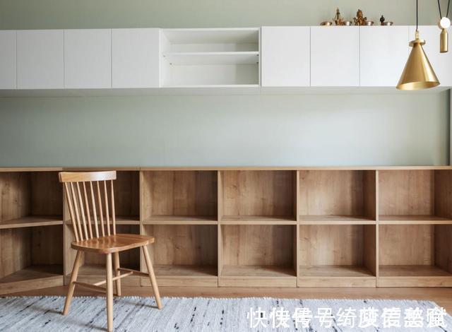 装修|客厅不要沙发,墙面不做造型,越简单的装修,反而越清爽实用