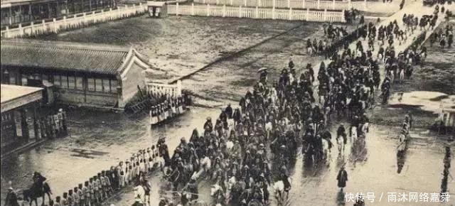 慈禧太后|慈禧不愿回忆起的经历，幸亏有随行宫女 ，不然一世英名就毁了