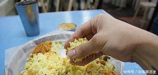 如来将孙悟空压在五行山,为啥要用右手而不用左手?