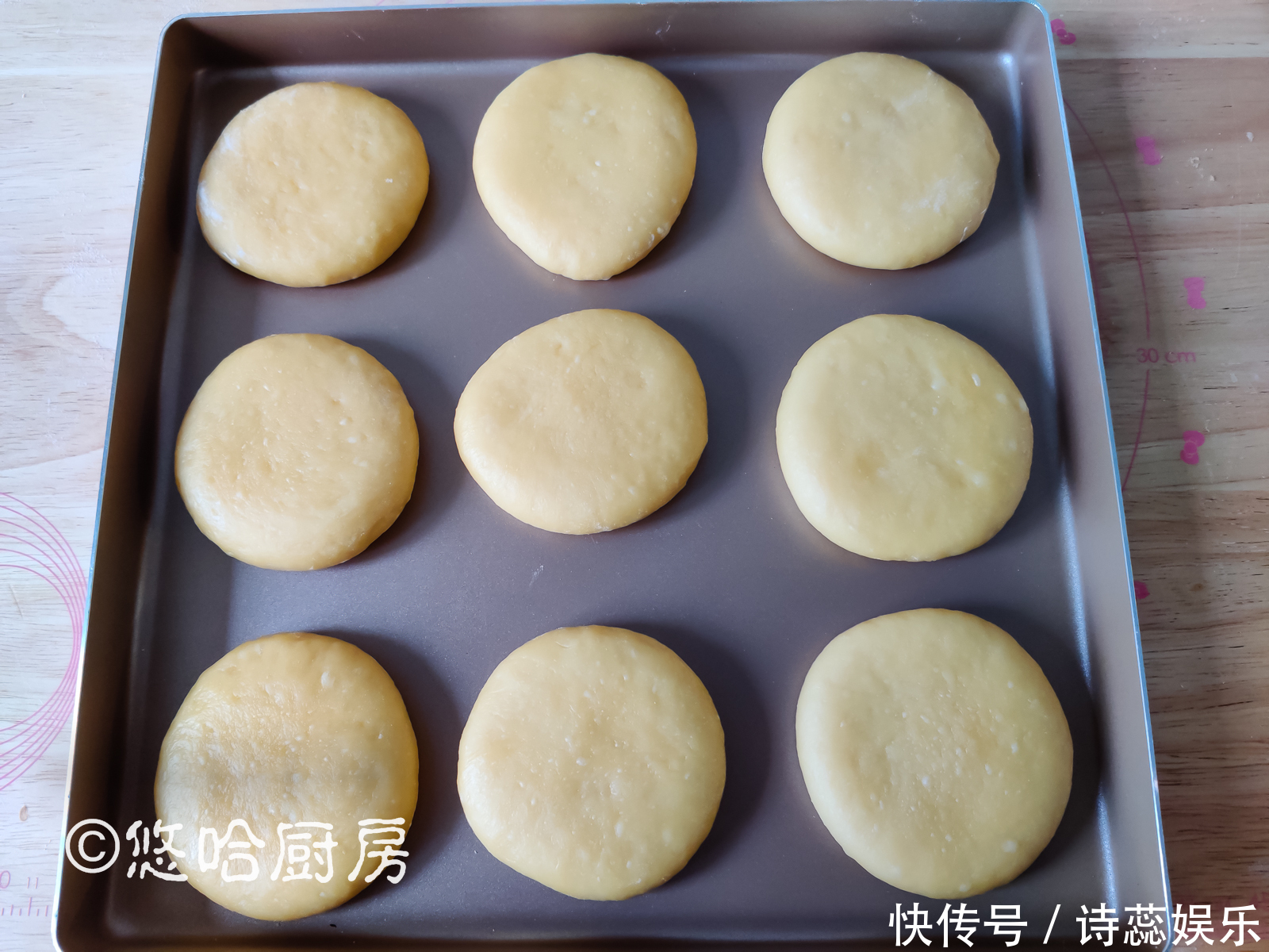 不用水和面的喜饼，松软又香甜，不用蒸不用烙，比面包都好吃