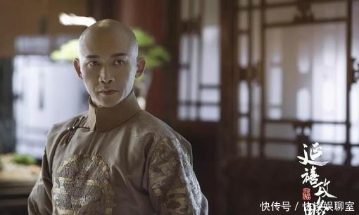 夏莲&乾隆对众人说:谁要能对出这对联,就能当状元,乞丐却对答如流!