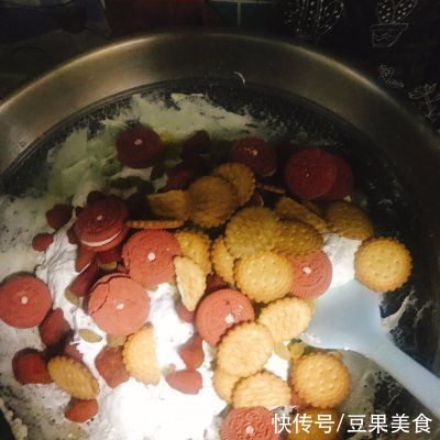 好吃|好吃的雪花酥，是不是很有食欲呀