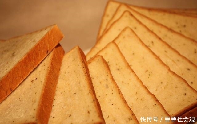 果酱|面包店里的这5种面包,没常识的人才会买,吃了等于吃“化肥”!