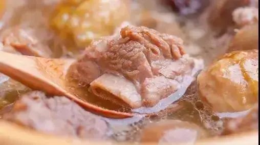 瘦肉煲|“秋果之王”来啦！补药一堆不如吃它几粒~