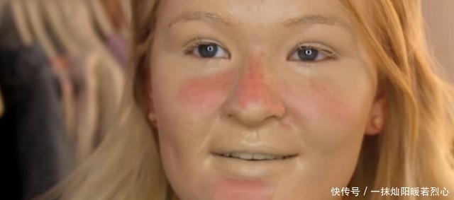 作死|“作死”女子在脸上涂抹百层粉底,结果让她后悔不已