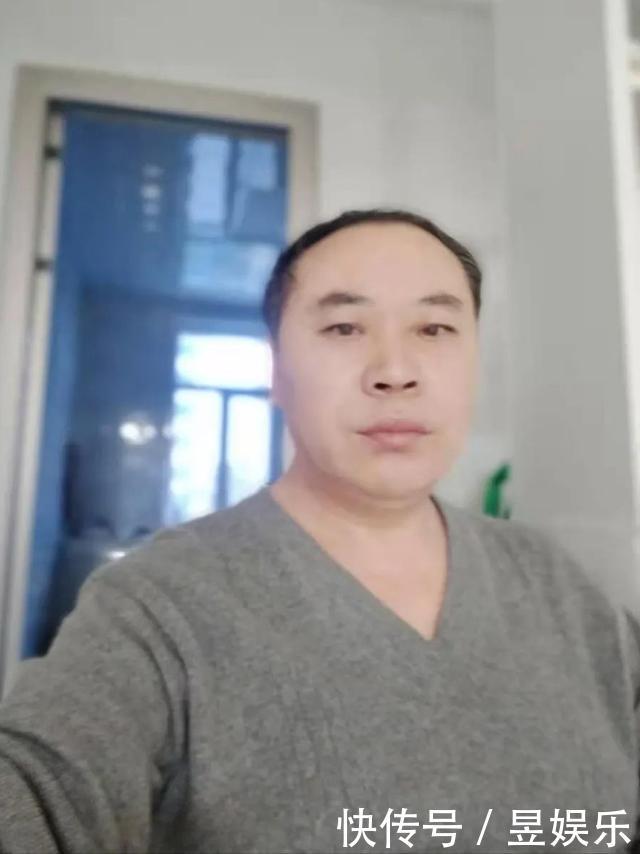 《这个冬月不再冷》作者:梦之蓝 主播:读你