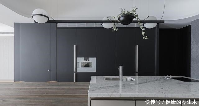 安格拉|有钱就买大平层吧!320㎡打造简约轻奢范,进屋太羡慕了!