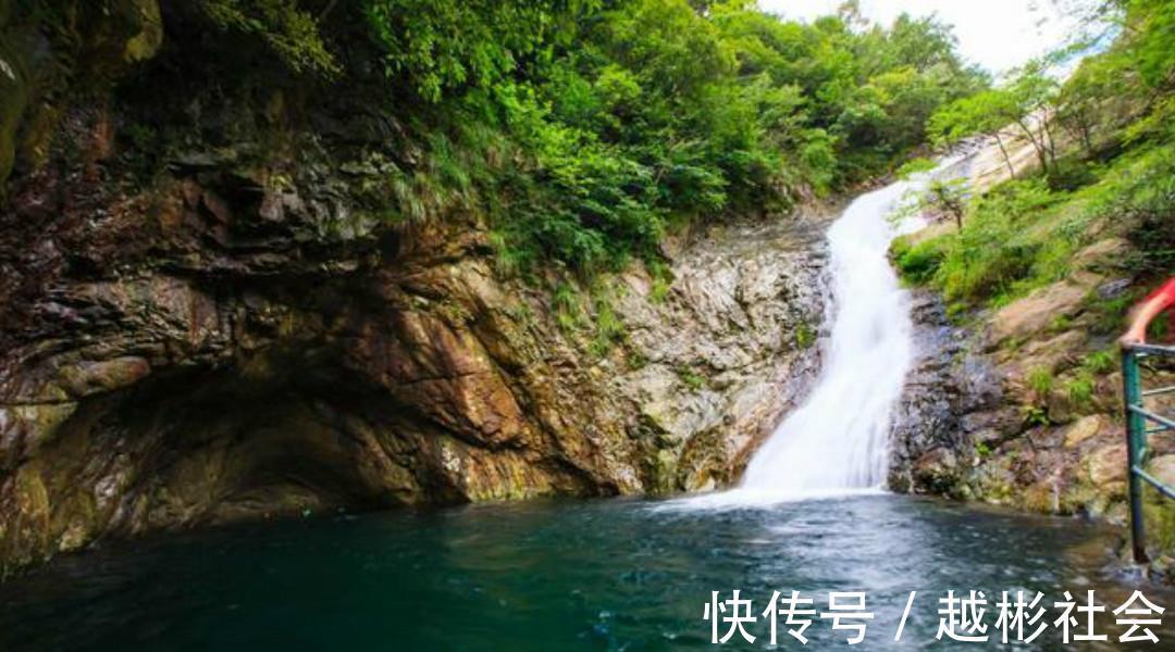 徐玑$宋朝诗人徐玑这首《秋行》,通篇表现手法高超,也是难得的佳作!