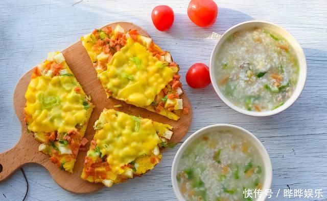 2个吐司面包3个生鸡蛋,做小孩最喜欢的早餐饼,比比萨简易多了