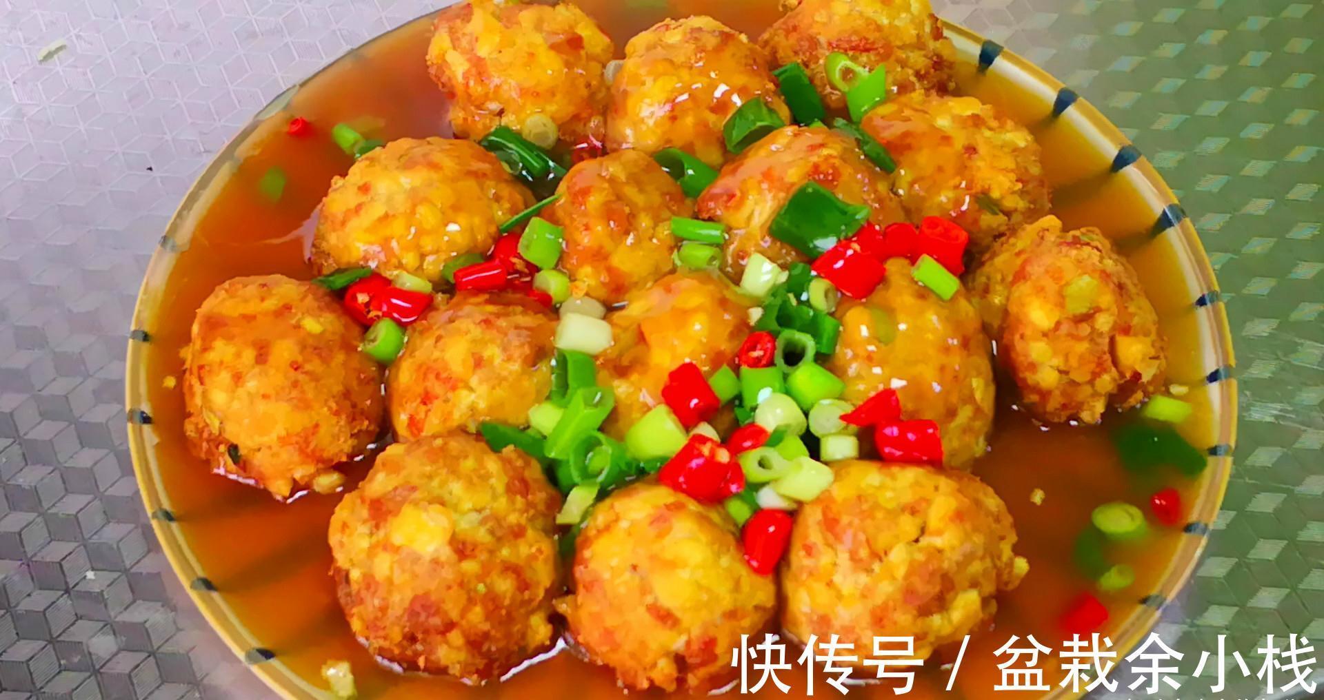 做肉丸子好吃有秘诀,多加2样食材,外酥里软,凉了也不硬,真香