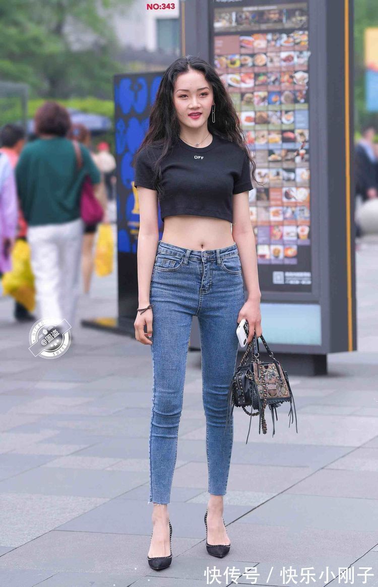 裤子","m":"af2f5aee80eeafe6a0a072c2cdbc924473c3e4d1","nlabel":"stat_2953790136:zm.news.so.com:6Jm5546J55Sf5rS7,pageType_zmt,glevel_3","ntag":"tfashion;sfashion_时尚;kfashion_1:搭配;kfashion_1:上衣;kfashion_1:裤子;call_P:全类