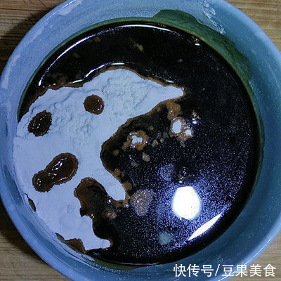 秘?正宗的老北京麻酱烧饼