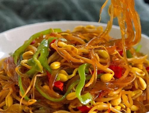 增强体质|女性不想显老,多吃以下3种食物,排毒清肠,降压降脂,增强体质